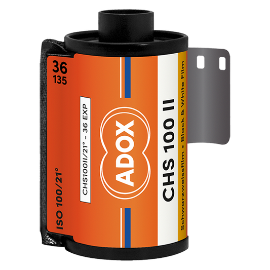 ADOX CHS 100 II 135 svart/hvitt-film med 36 bilder for 35mm kamera.