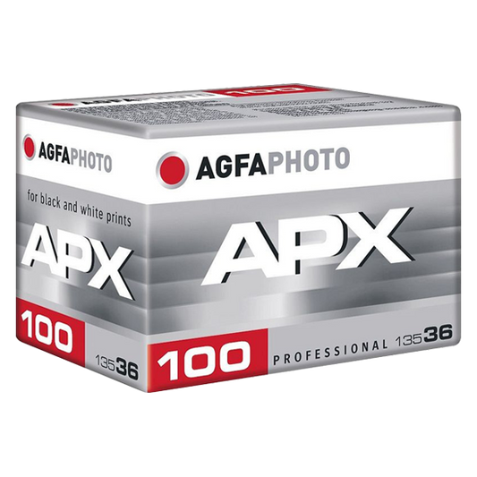 AgfaPhoto APX 100 135 svart/hvitt-film med 36 bilder for 35mm kamera.
