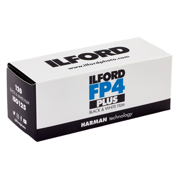 ILFORD FP4 PLUS 120  svart/hvitt-film med 10 bilder for 120 kamera.