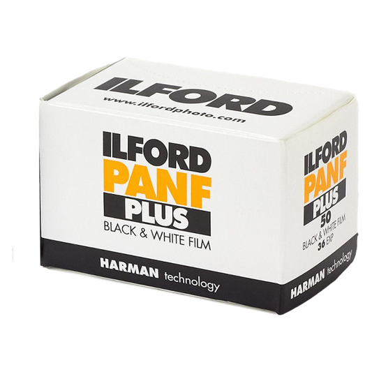 ILFORD PAN F PLUS 135  svart/hvitt-film med 36 bilder for 35mm kamera.
