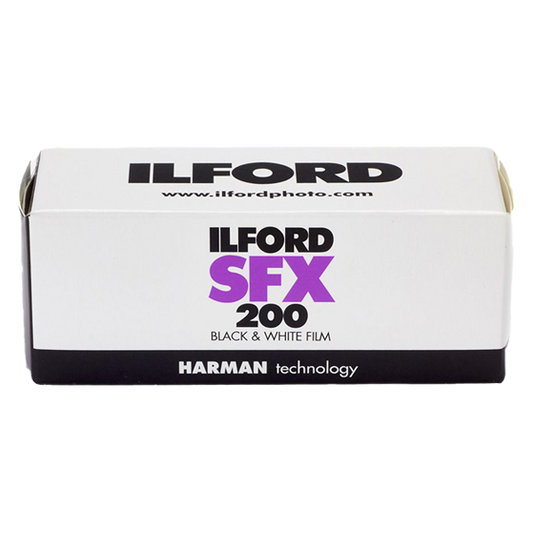 ILFORD SFX 200 120  svart/hvitt-film med 10 bilder for 120 kamera.